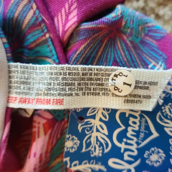 10. Free People NWT off-the-shoulder floral bodysuit - Picture 15 of 15